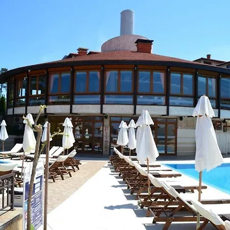 Apartment Lovely In Santa Marina,