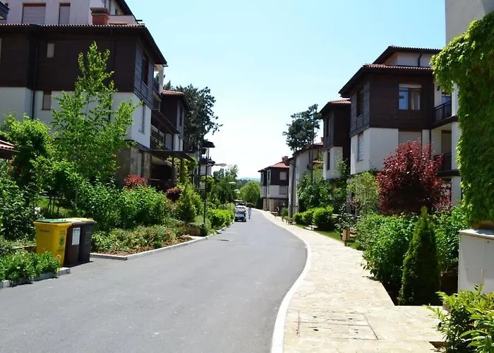 Lovely In Santa Marina,